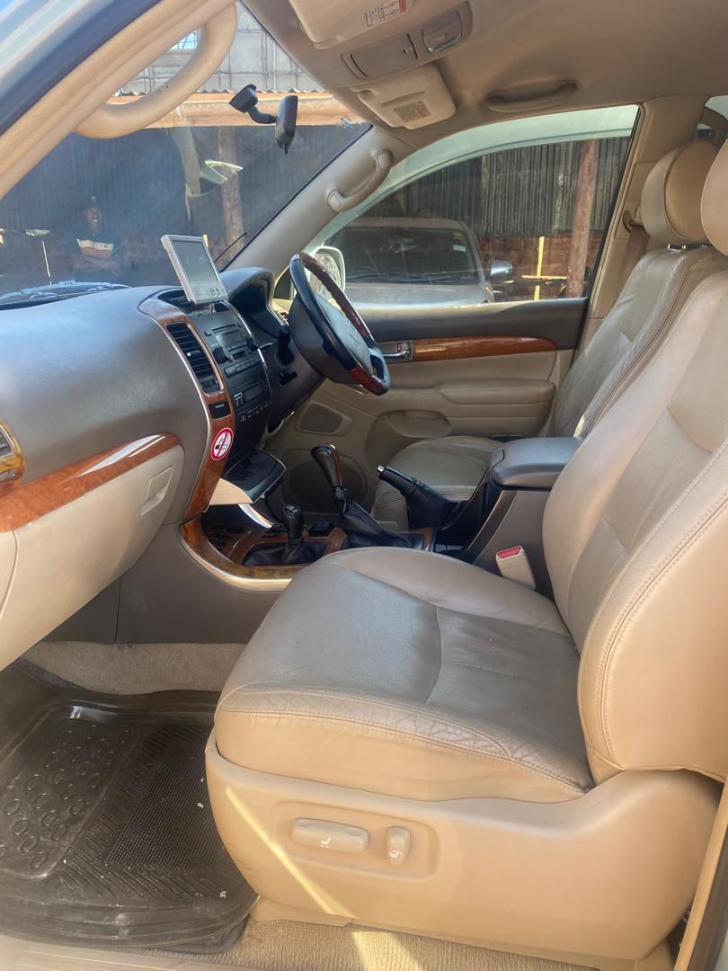 Land cruiser Ronaldo interior