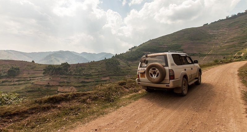 drive from entebbe to bwindi